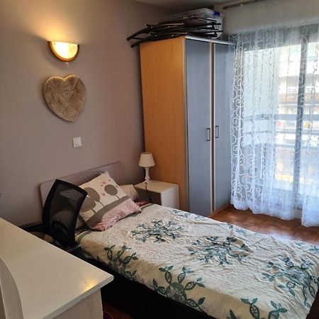 Chambre De 11 M2 Avec Balcon París Exterior foto